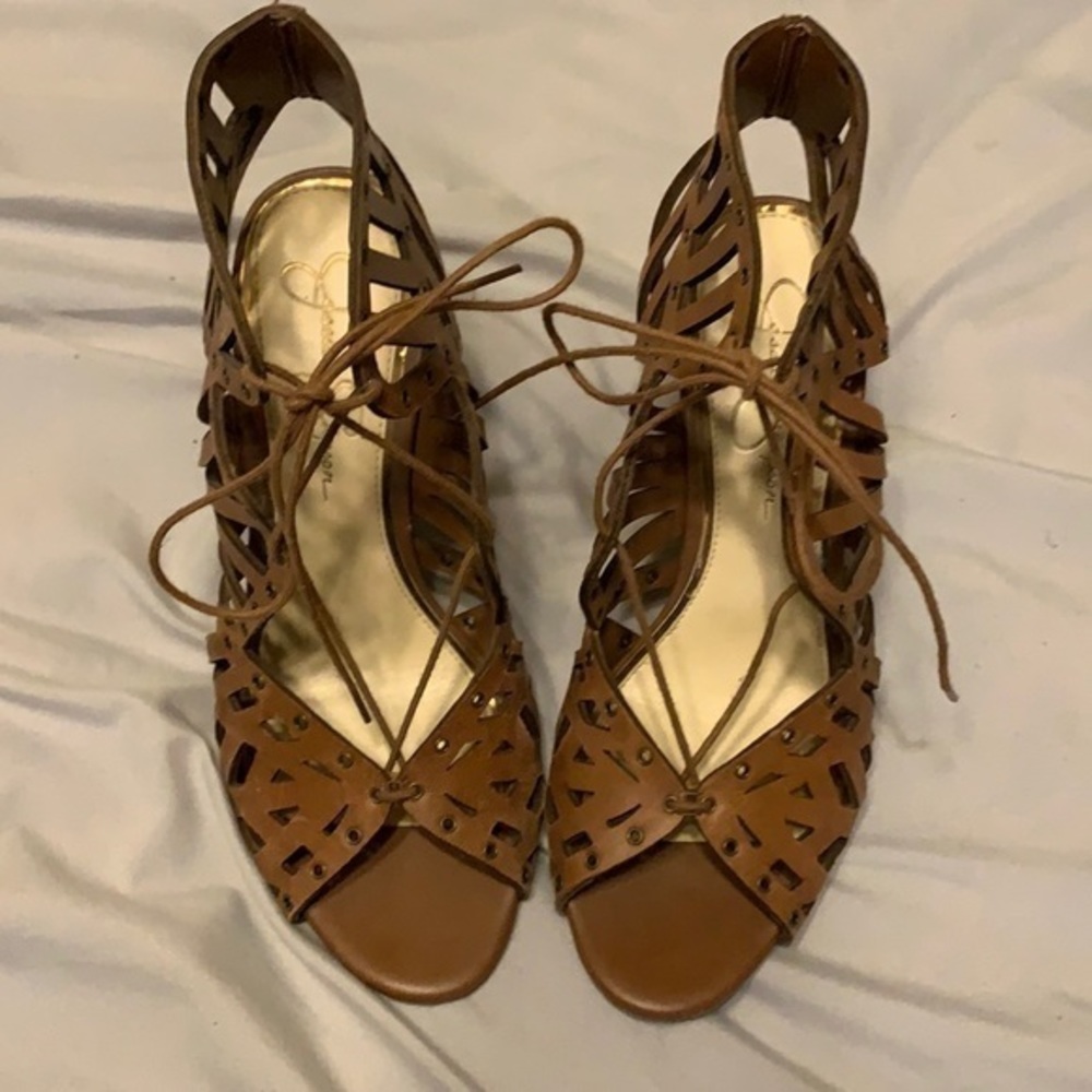 Jessica Simpson size 9.5 brown heels‎